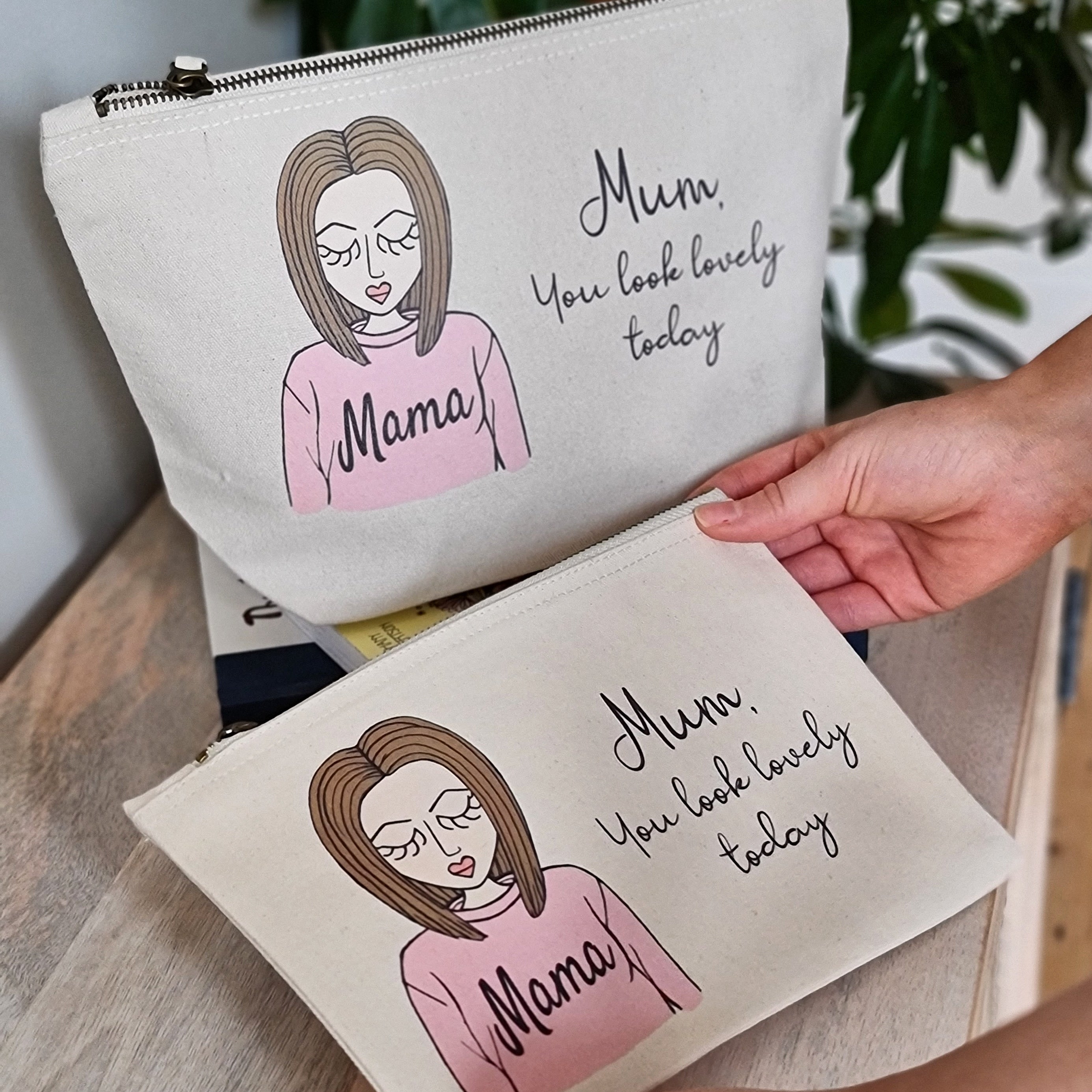 The Personalised Makeup Bag