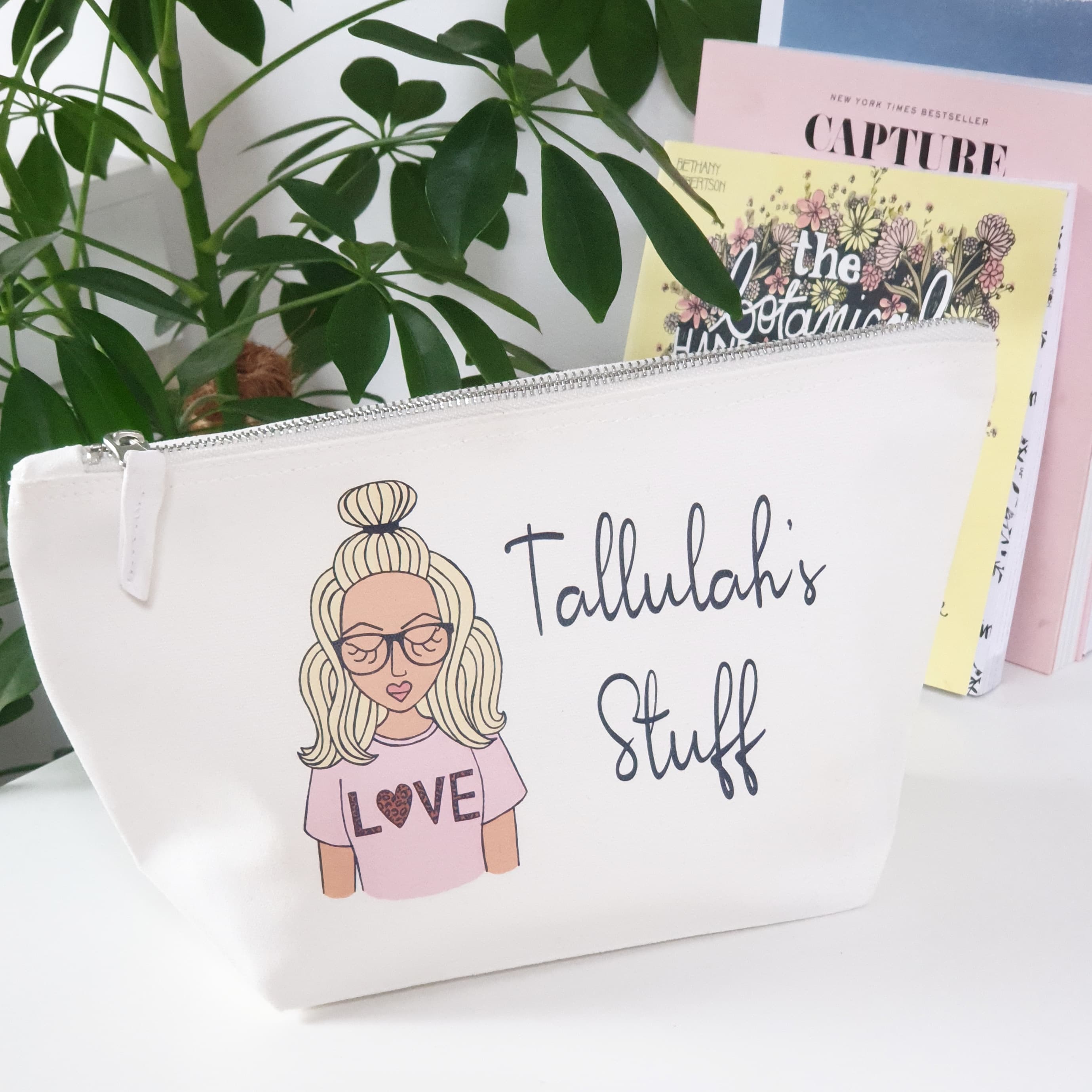 The Personalised Makeup Bag